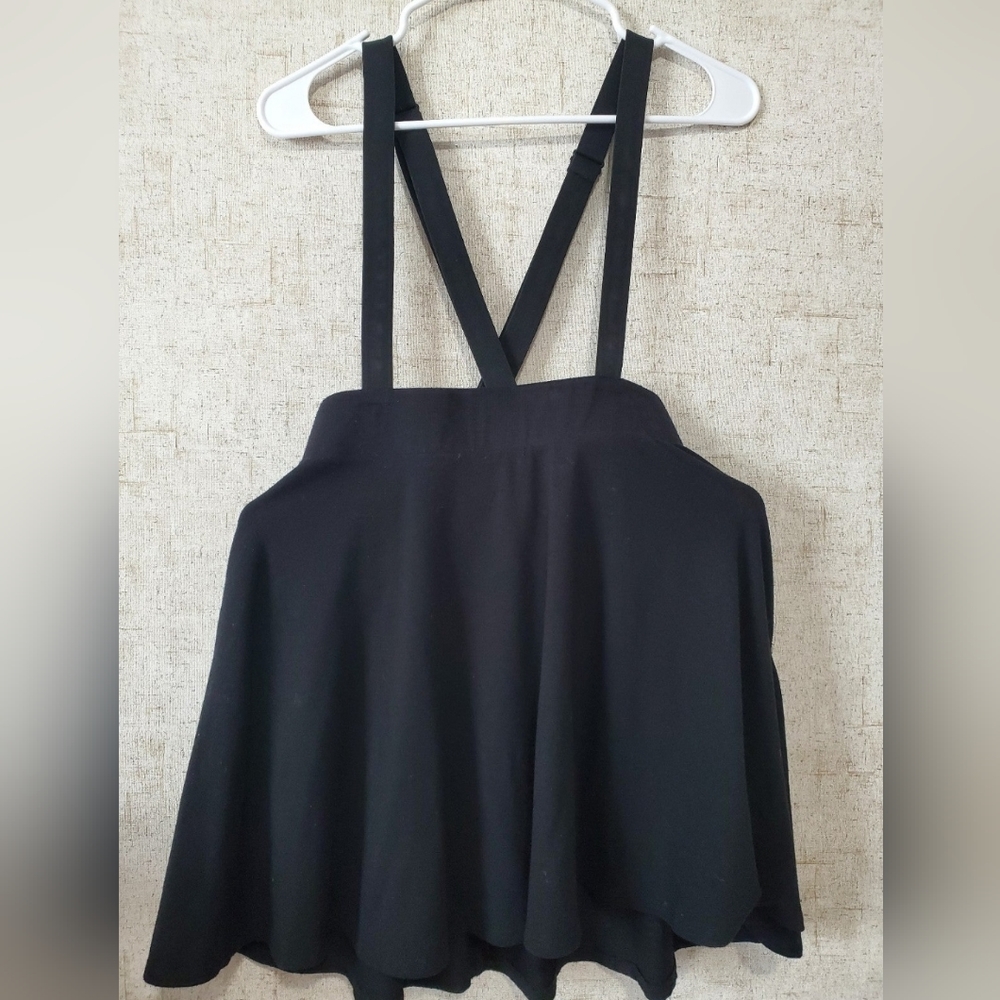 Hot Topic Cross Strap Black Skirt Size Medium